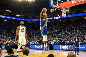 中欧体育赛事数据-赛地聚焦：NBA常规赛赛前热度飙升；新疆广汇调整名单；压力陡增；团队化学反应显著的简单介绍